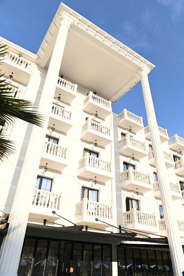 Hotel Onufri 格勒姆 外观 照片