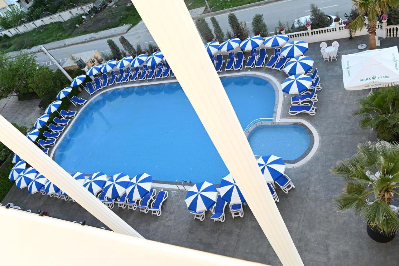 Hotel Onufri 格勒姆 外观 照片